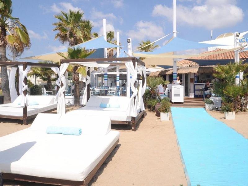 Karibu Beach & Pool Marbella Exteriör bild