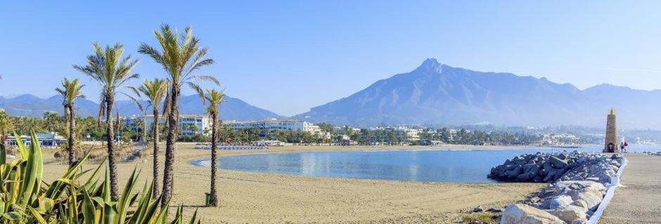 Karibu Beach & Pool Marbella Exteriör bild