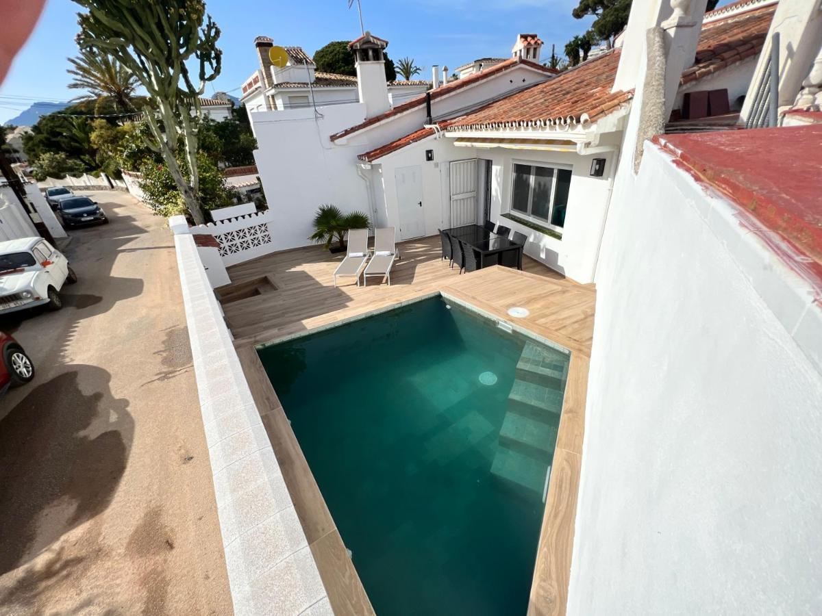 Karibu Beach & Pool Marbella Exteriör bild